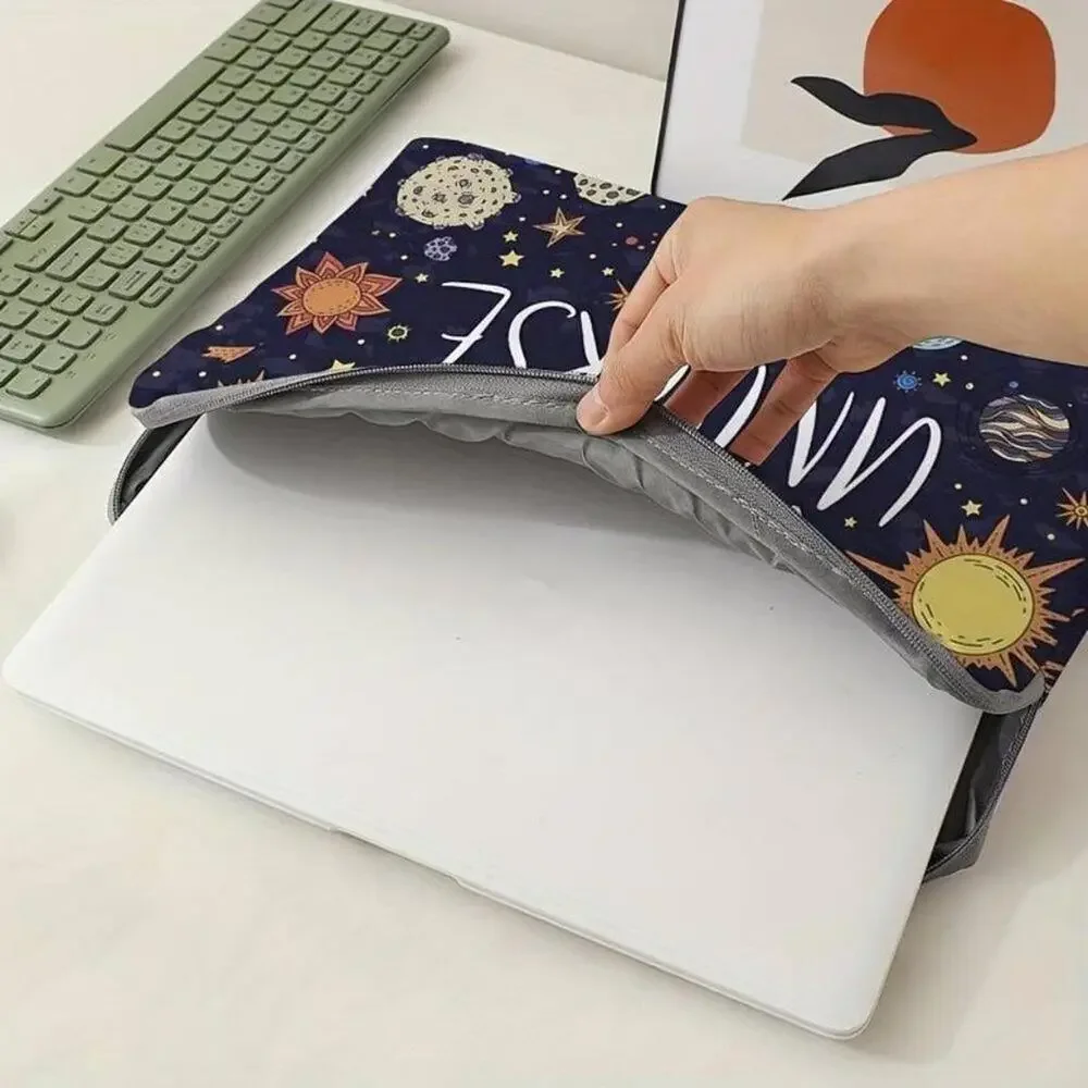 New Blue Background Planet Computer Zipper Cover Bag 